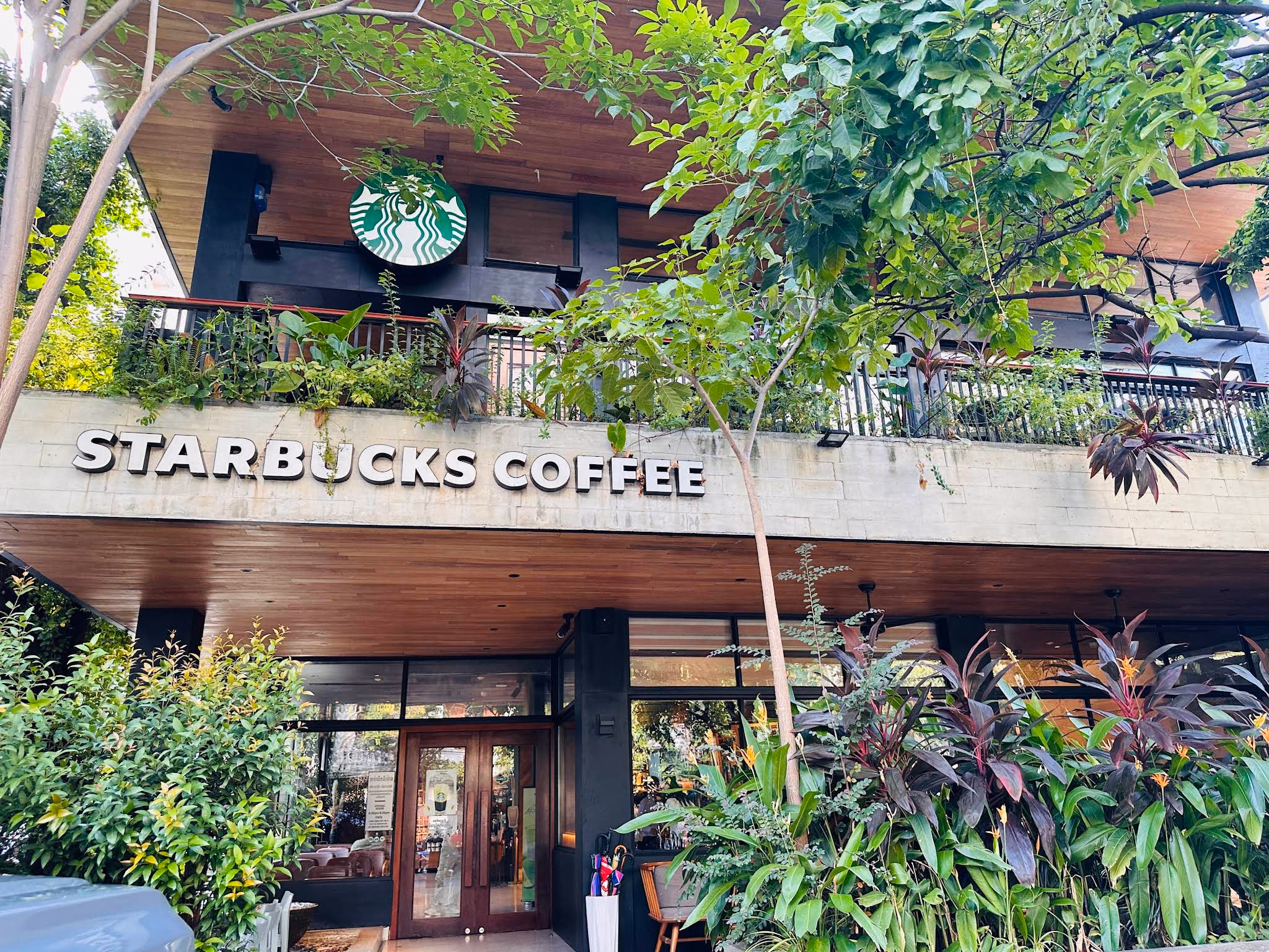 Starbucks BKK photo 1