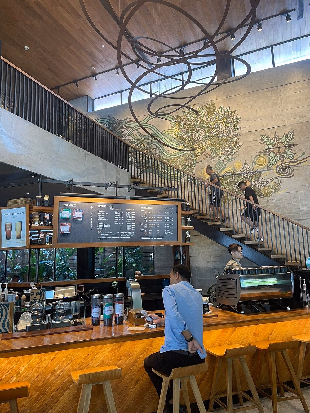 Starbucks BKK photo 3